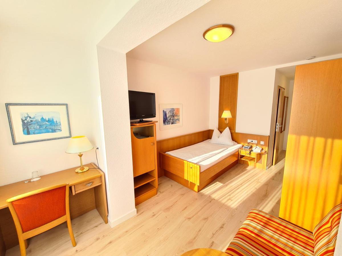 Thermenhotel Tannenhof - Ihr Wohlfuehl-Hotel Bad Füssing Kültér fotó